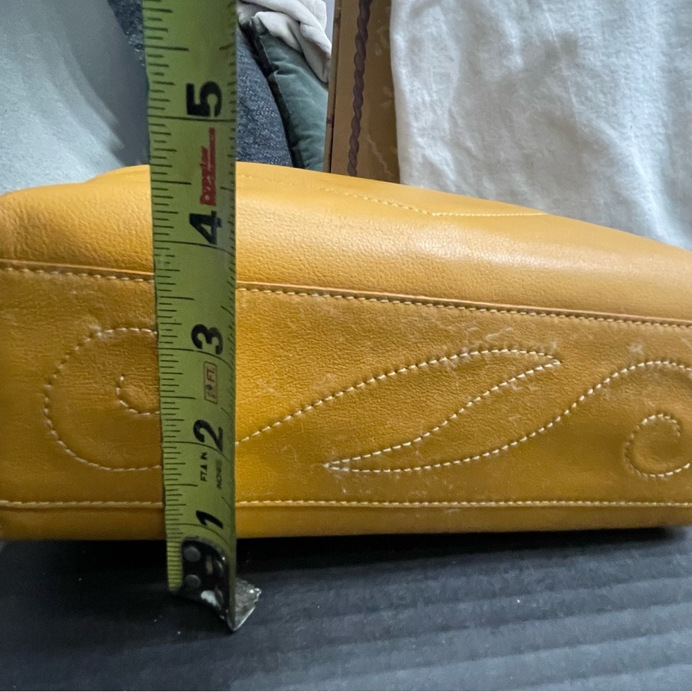Brighton Jodi Heart orange/gold leather handbag purse. NWOT. Boxed/dustbag - Picture 11 of 13